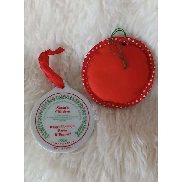 Lot of 7 Vintage Misc. Christmas Ornaments CrossStitch Wood Porcelain Crochet - Picture 5 of 9